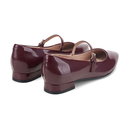 Women's Taren Total Motion Pointy Toe Dress Flats